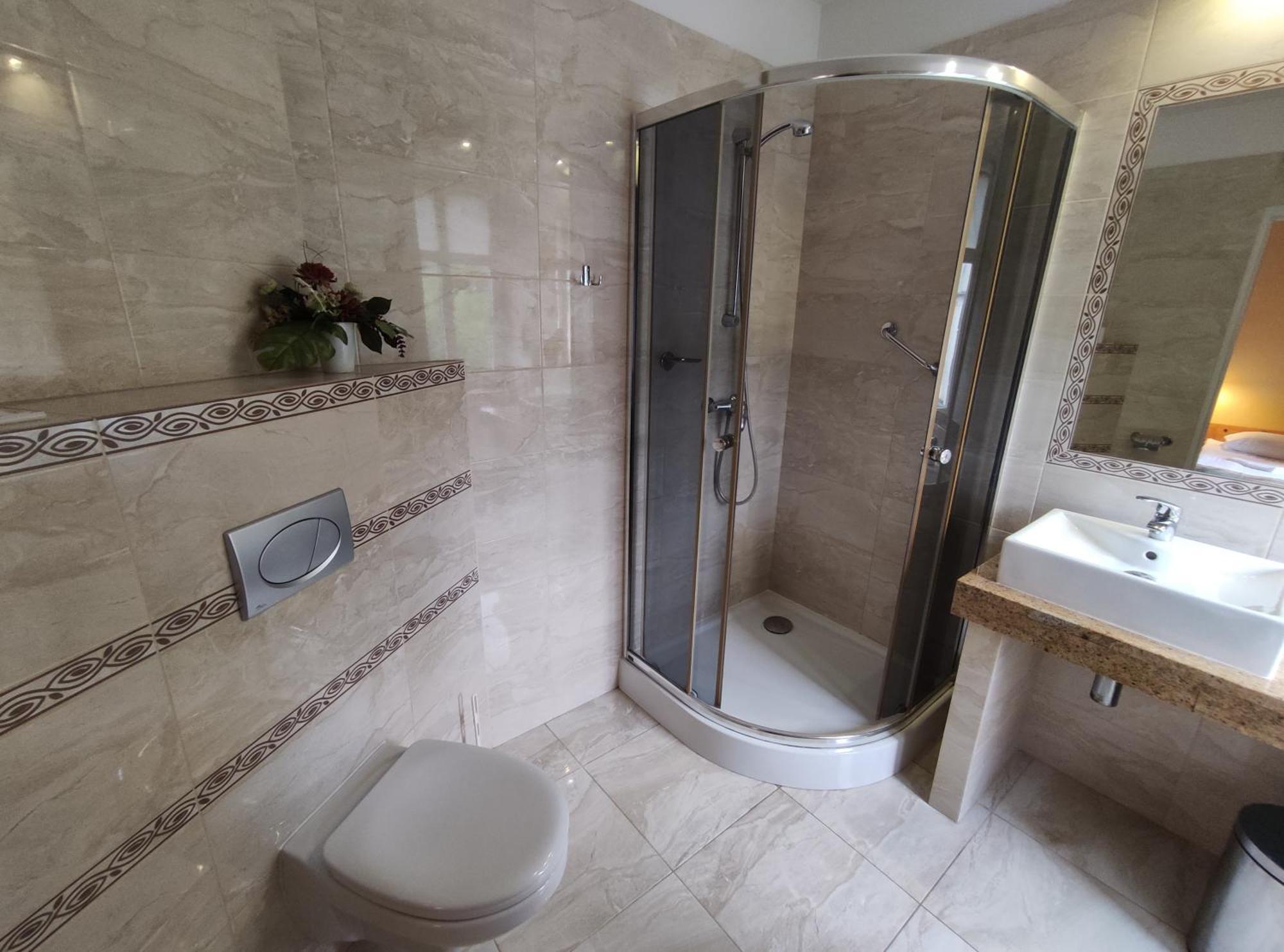 Hotel Atena Slupsk Ngoại thất bức ảnh